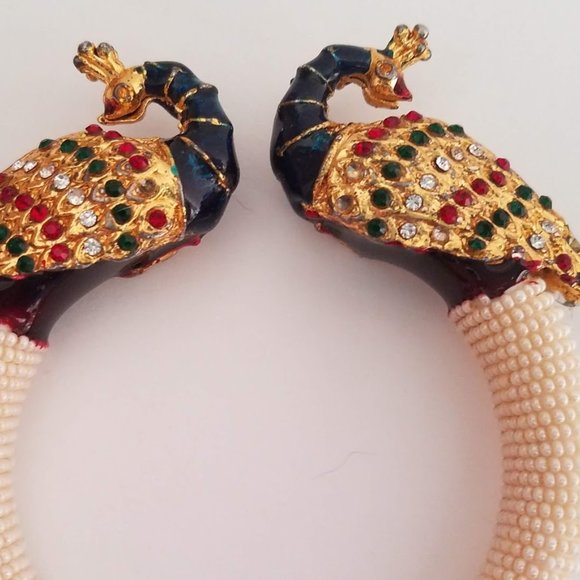 Pair of Beaded Bracelets with Peacocks - Picture 4 of 8